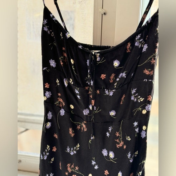 SOLD Wilfred midi dress - Picture 3 of 7